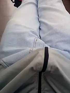 Snapshot of Brutao_ chatting on September 2025 05:16:02 PM Brutao online show from September 2025 05:16:02 PM