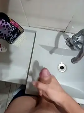 Snapshot of Brutao_ chatting on October 2025 10:56:02 AM Brutao online show from October 2025 10:56:02 AM