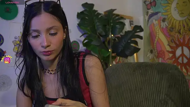Snapshot of antonella_maitt1 chatting on March 2025 05:13:01 AM antonella maitt1 online show from March 2025 05:13:01 AM
