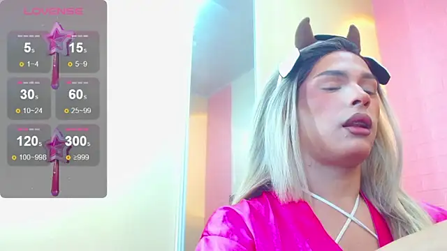 Snapshot of Mike_Nourr chatting on September 2025 05:01:02 AM Mike Nourr online show from September 2025 05:01:02 AM