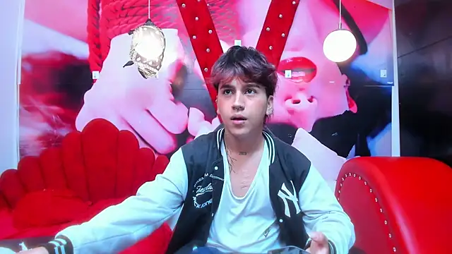 alex 477 online show from September 2025 11:24:02 AM