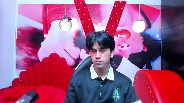 alex 477 online show from November 2025 11:43:01 AM