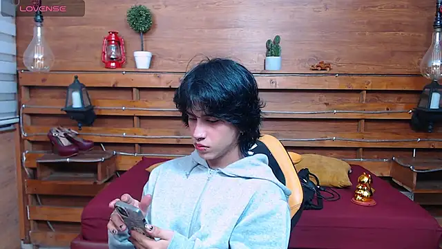 alex 477 online show from June 2026 11:37:01 AM