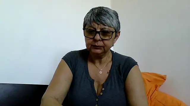 Snapshot of roseblak42 chatting on April 2026 12:28:01 PM roseblak42 online show from April 2026 12:28:01 PM