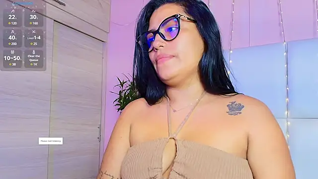 Snapshot of kiana_cream chatting on February 2025 12:42:01 PM kiana cream online show from February 2025 12:42:01 PM