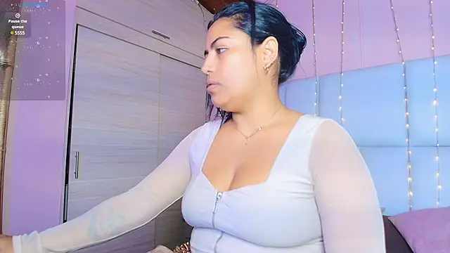 Snapshot of kiana_cream chatting on March 2025 11:38:02 AM kiana cream online show from March 2025 11:38:02 AM