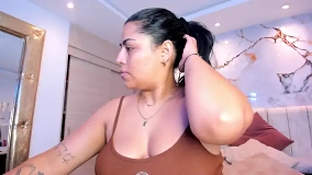kiana cream online show from June 2026 11:04:02 AM