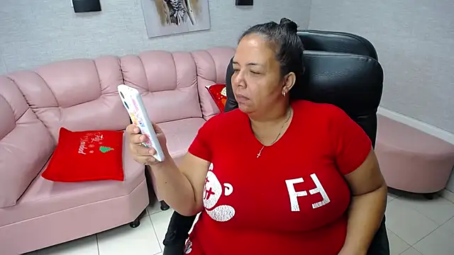 Penelope Nipples  online show from December 2024 12:24:01 PM