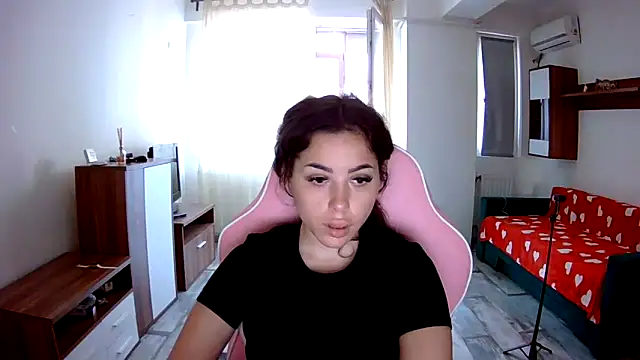 LovelyJulliette online show from September 2025 02:20:01 PM