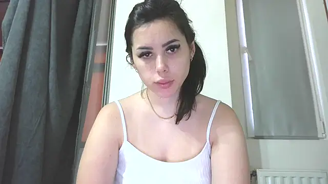 LovelyJulliette online show from March 2026 03:29:01 PM