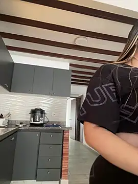 natashasweet online show from December 2024 03:43:01 PM