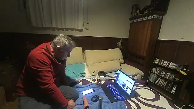 Snapshot of fransexdol chatting on January 2025 10:15:01 PM fransexdol online show from January 2025 10:15:01 PM