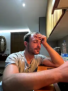 Adventurehotman online show from September 2025 09:39:02 PM