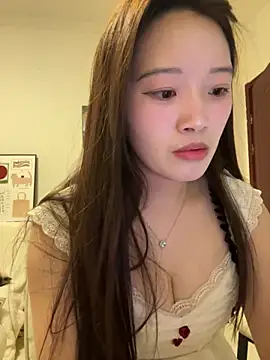 Snapshot of rose-u chatting on March 2025 11:18:01 AM rose-u online show from March 2025 11:18:01 AM