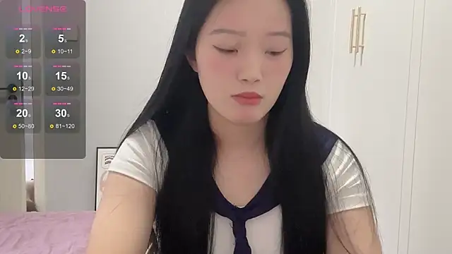 Snapshot of rose-u chatting on October 2025 01:24:01 AM rose-u online show from October 2025 01:24:01 AM