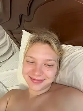 AmmyHot online show from June 2026 03:06:02 AM
