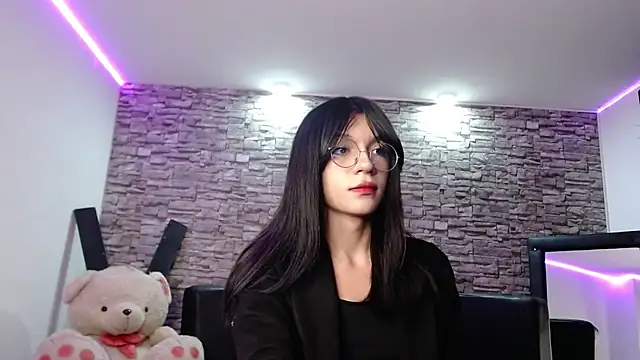 Snapshot of jeimy_garcia chatting on February 2025 12:16:01 PM jeimy garcia online show from February 2025 12:16:01 PM