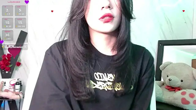 Snapshot of jeimy_garcia chatting on September 2025 12:05:02 PM jeimy garcia online show from September 2025 12:05:02 PM