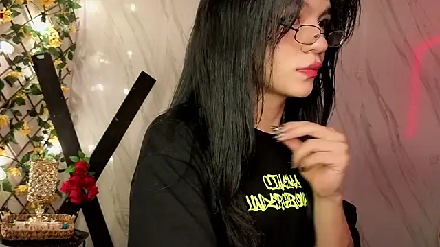 Snapshot of jeimy_garcia chatting on February 2026 12:12:01 PM jeimy garcia online show from February 2026 12:12:01 PM