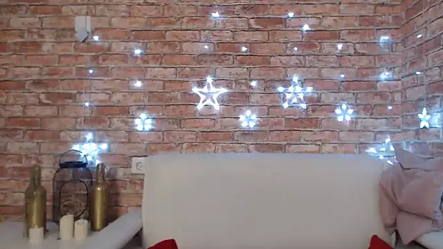 Amelia Kiss  online show from January 2025 12:48:01 AM