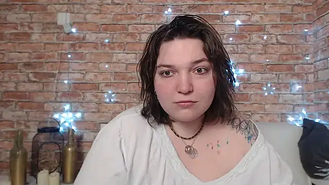 Amelia Kiss  online show from February 2025 12:52:02 AM