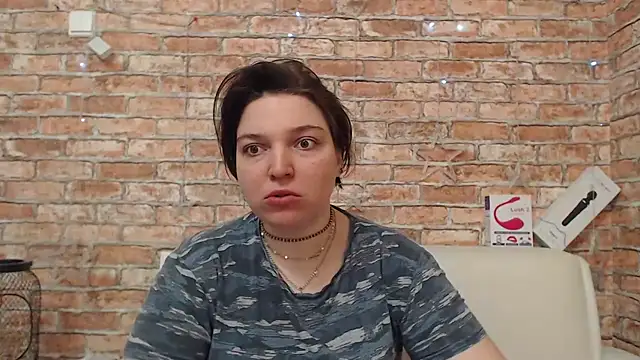 Snapshot of Amelia_Kiss_ chatting on April 2026 01:14:01 AM Amelia Kiss online show from April 2026 01:14:01 AM