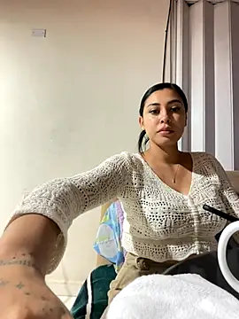 Sol Miller online show from September 2025 01:09:01 AM