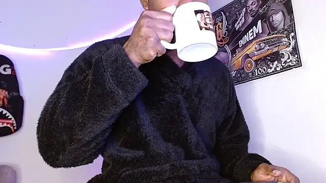 king  Black online show from January 2026 11:12:02 AM