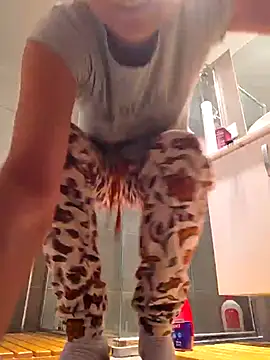 Pussy69Kat online show from November 2025 10:52:02 AM