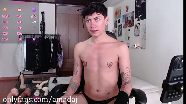 Amahd696 online show from March 2026 01:36:02 PM