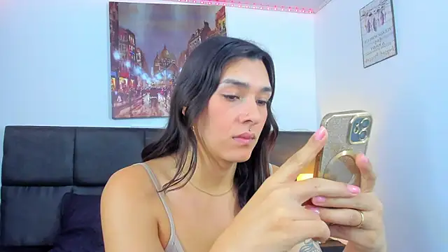 Snapshot of Camila_Coxx chatting on January 2025 03:00:02 PM Camila Coxx online show from January 2025 03:00:02 PM