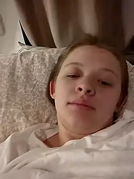 curvycakecutie online show from March 2026 02:39:01 AM