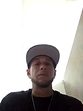 Twin2222 online show from September 2025 03:50:01 PM