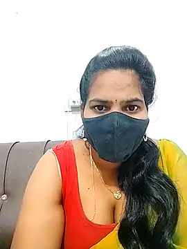Snapshot of melina214 chatting on February 2026 03:56:02 AM melina214 online show from February 2026 03:56:02 AM