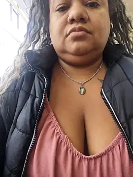 Snapshot of Carlabrasileira chatting on September 2025 08:00:02 PM Carlabrasileira online show from September 2025 08:00:02 PM