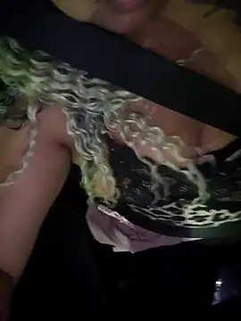 Snapshot of Carlabrasileira chatting on October 2025 01:35:01 AM Carlabrasileira online show from October 2025 01:35:01 AM