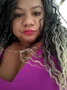 Snapshot of Carlabrasileira chatting on October 2025 06:16:02 PM Carlabrasileira online show from October 2025 06:16:02 PM