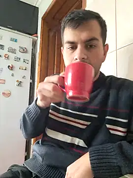 hornny1995 online show from November 2025 12:05:02 PM