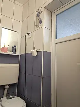 hornny1995 online show from January 2026 05:48:02 PM