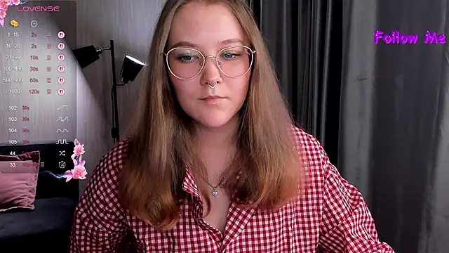 Snapshot of bunny_bubble chatting on October 2025 10:30:02 PM bunny bubble online show from October 2025 10:30:02 PM
