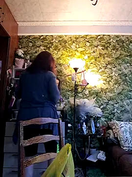 Sakura Green online show from April 2026 04:19:02 PM