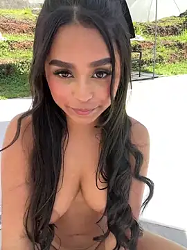 Juli Walker online show from January 2025 05:51:02 PM