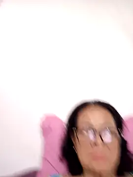 Snapshot of Hotestlove chatting on March 2025 06:04:01 AM Hotestlove online show from March 2025 06:04:01 AM