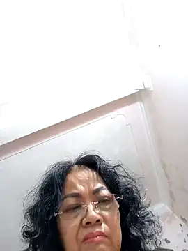 Snapshot of Hotestlove chatting on March 2025 02:21:02 PM Hotestlove online show from March 2025 02:21:02 PM