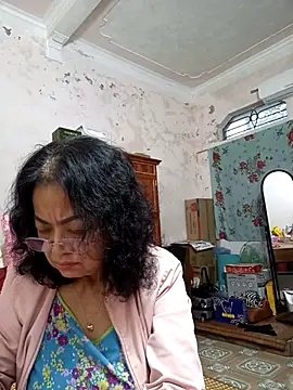 Snapshot of Hotestlove chatting on March 2025 10:48:01 AM Hotestlove online show from March 2025 10:48:01 AM