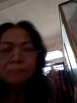 Snapshot of Hotestlove chatting on March 2025 05:34:01 AM Hotestlove online show from March 2025 05:34:01 AM