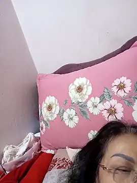 Snapshot of Hotestlove chatting on March 2025 10:26:01 PM Hotestlove online show from March 2025 10:26:01 PM