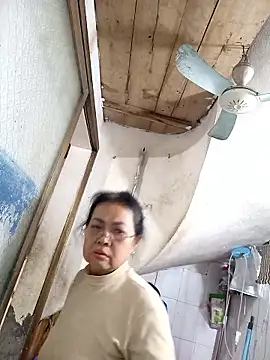 Hotestlove online show from January 2026 10:41:02 AM