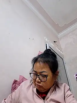 Hotestlove online show from February 2026 10:10:01 AM