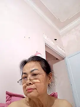 Hotestlove online show from May 2026 09:58:02 AM